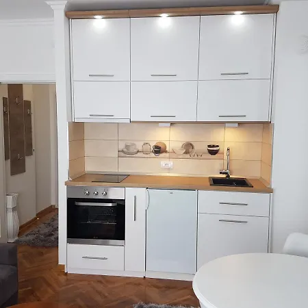 Emili * Belgrade