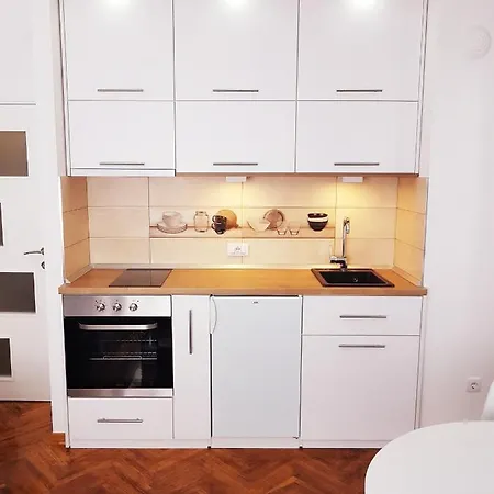 Apartment Emili *